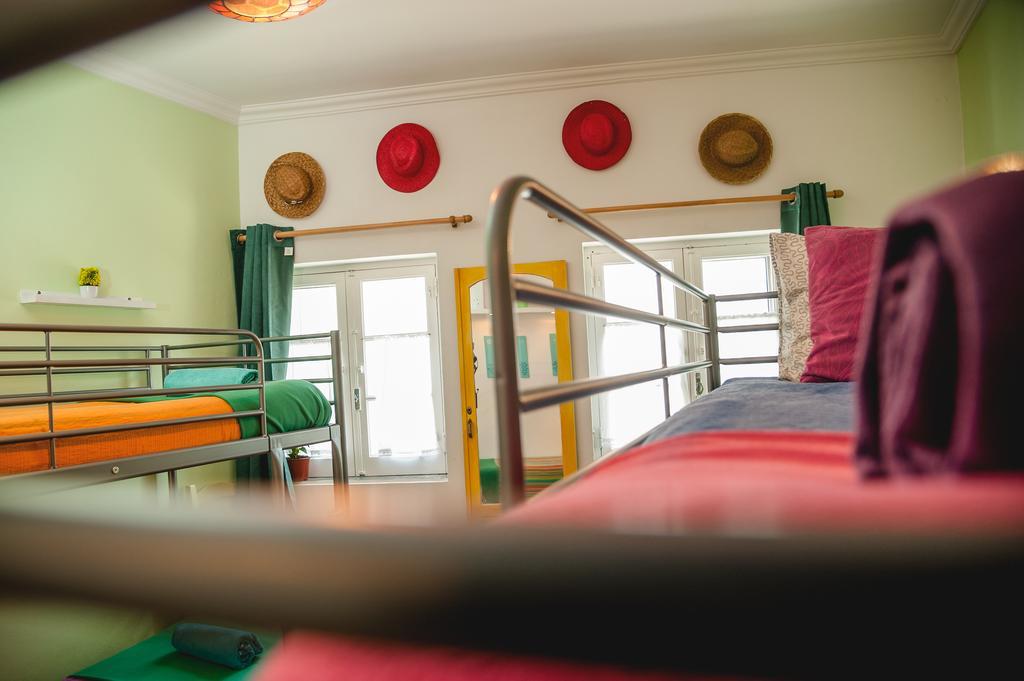 Fisherman'S House Hostel Ерисейра Екстериор снимка